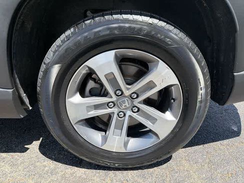 Used 2024 Honda Pilot EX-L image 18