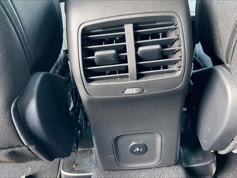 Used 2024 Ford Escape Active w/ Cold Weather Package FWD image 29