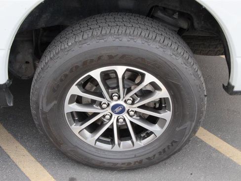 Used 2023 Ford F150 Lightning Lariat w/ Equipment Group 511A High image 32