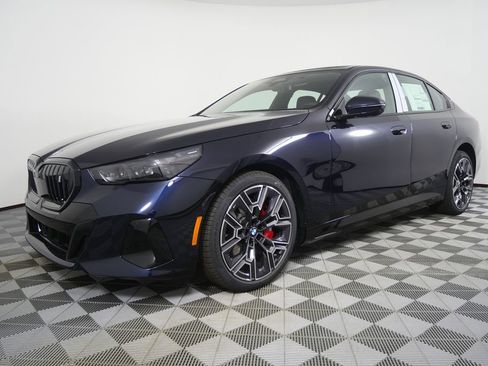 New 2026 BMW i5 eDrive40 w/ M Sport Package image 7