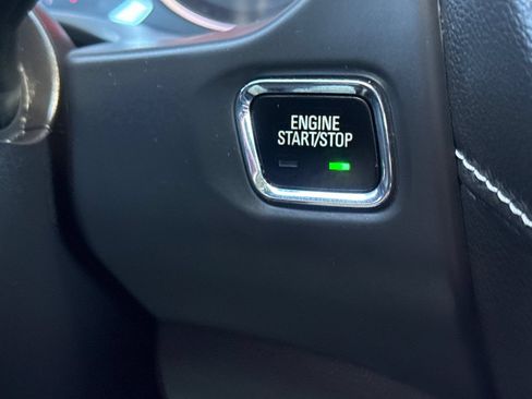 Used 2023 GMC Acadia SLE w/ Driver Convenience Package AWD/4WD image 34