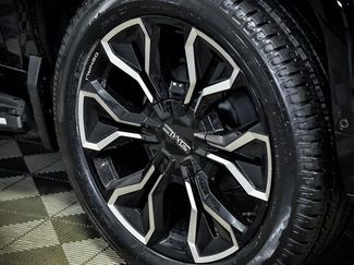 New 2025 GMC Sierra EV Denali video 3