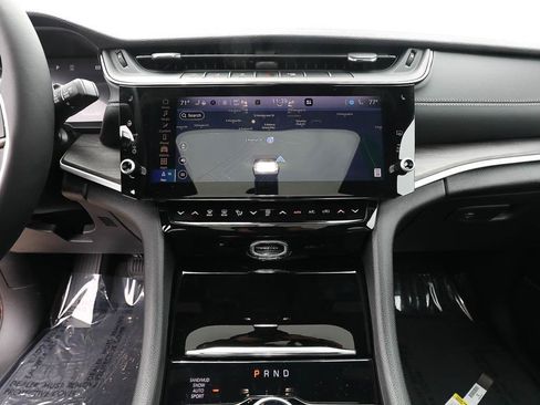 New 2026 Jeep Grand Cherokee L Limited AWD/4WD image 14