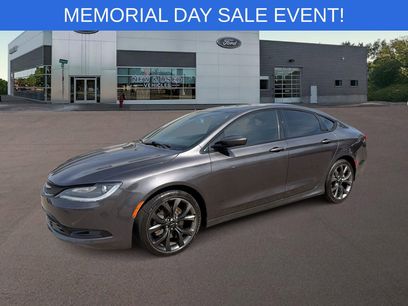 Used 2016 Chrysler 200 S w/ Comfort Group