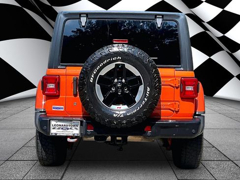 Used 2018 Jeep Wrangler Unlimited Rubicon AWD/4WD image 4