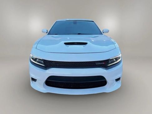 Used 2019 Dodge Charger GT RWD image 3