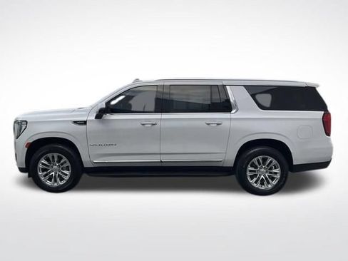 Used 2021 GMC Yukon XL SLT w/ SLT Luxury Package AWD/4WD image 12
