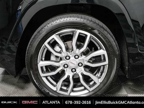 Used 2022 GMC Terrain Denali w/ LPO, Cargo Package image 39