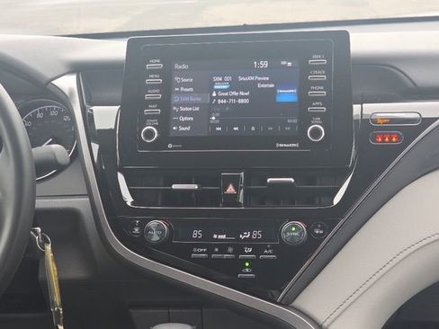 Used 2024 Toyota Camry SE w/ Blackout Package (TMS) image 16