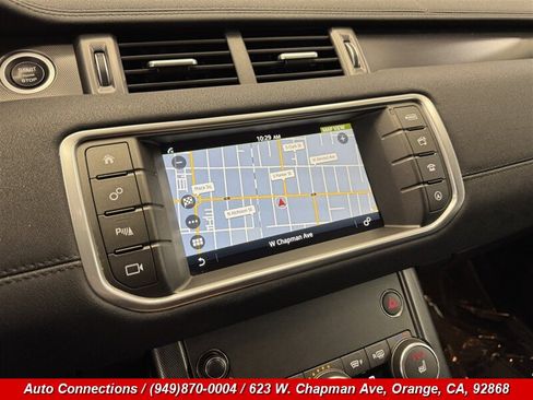 Used 2019 Land Rover Range Rover Evoque SE AWD/4WD image 17