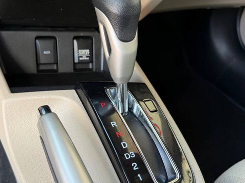 Used 2013 Honda Civic LX image 22
