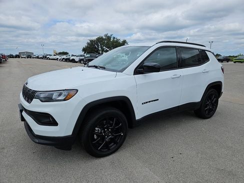 New 2026 Jeep Compass Latitude AWD/4WD image 2