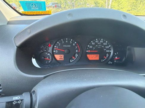 Used 2019 Nissan Frontier SV AWD/4WD image 13