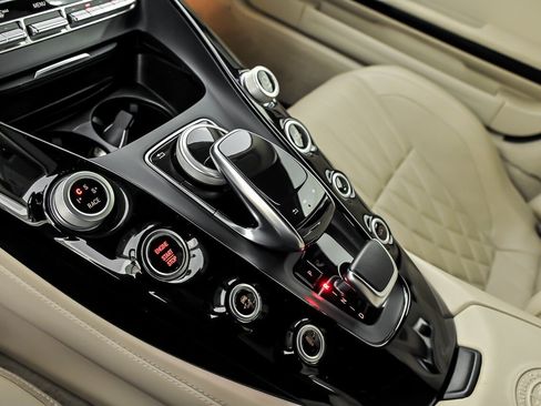 Used 2018 Mercedes-Benz AMG GT C image 32