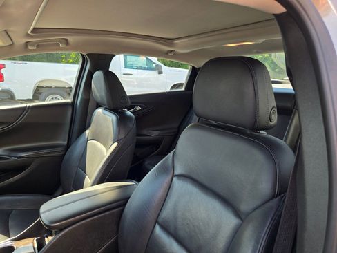 Used 2024 Chevrolet Malibu LT image 23