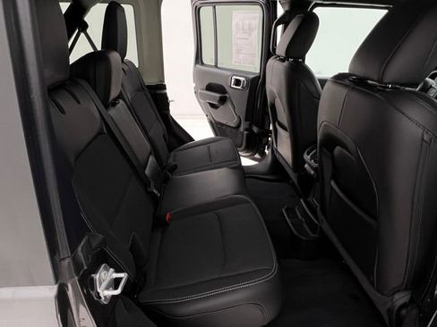 Used 2023 Jeep Wrangler Unlimited Sport AWD/4WD image 14