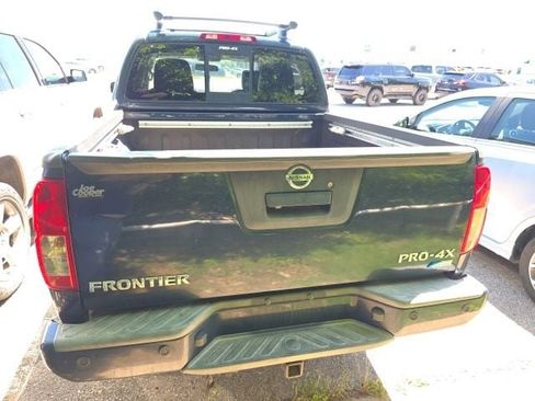 Used 2017 Nissan Frontier PRO-4X w/ Pro-4x Luxury Package AWD/4WD image 4
