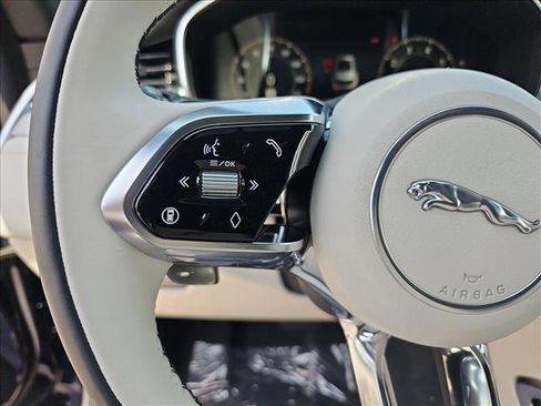 New 2026 Jaguar F-PACE R-Dynamic S AWD/4WD image 17