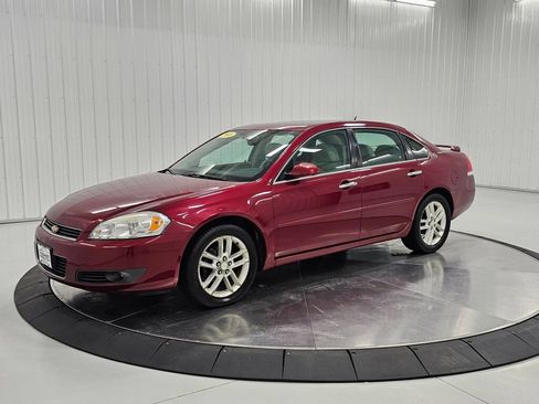 Used 2008 Chevrolet Impala LTZ FWD image 1