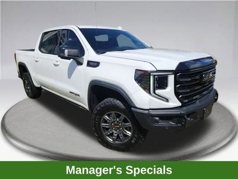 Used 2024 GMC Sierra 1500 AT4X image 2