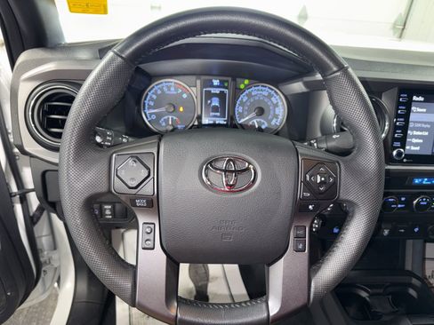 Used 2023 Toyota Tacoma TRD Off-Road w/ Technology Package AWD/4WD image 26