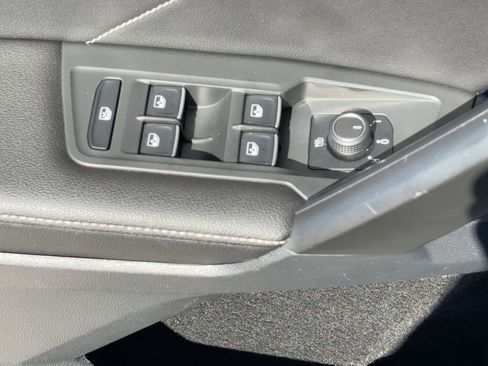 Used 2024 Volkswagen Tiguan Wolfsburg Edition image 13