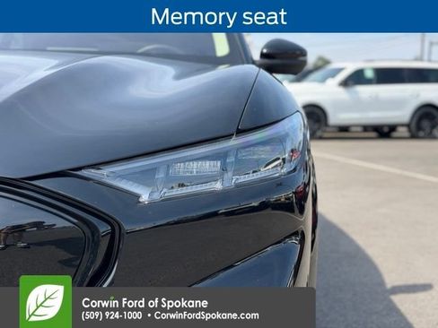 Used 2023 Ford Mustang Mach-E Premium AWD/4WD image 9