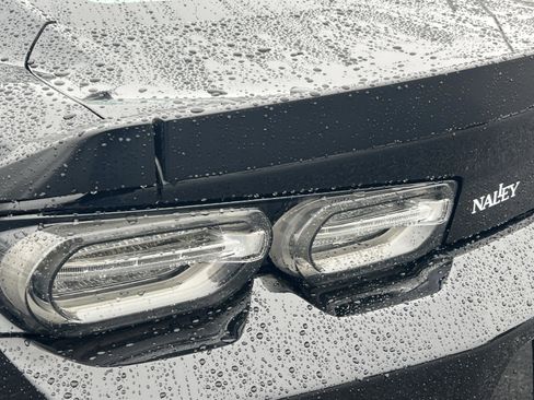 Used 2019 Chevrolet Camaro SS image 9