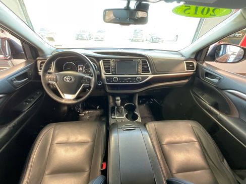 Used 2015 Toyota Highlander Limited Platinum image 8
