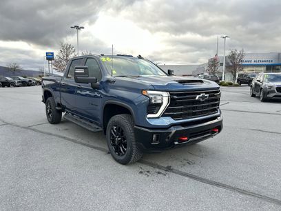 New 2026 Chevrolet Silverado 3500 LT w/ Trail Boss Package