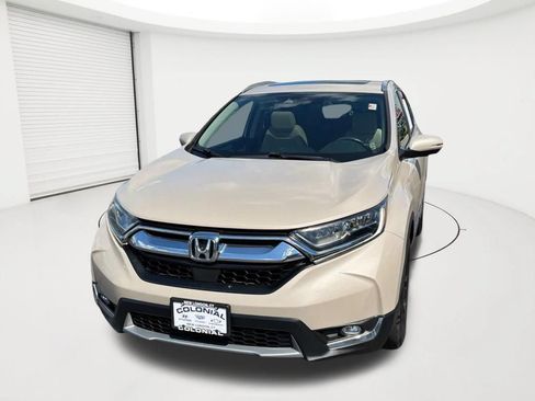 Used 2019 Honda CR-V Touring image 2