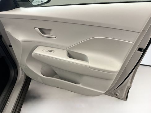 Used 2024 Hyundai Kona SEL AWD/4WD image 33