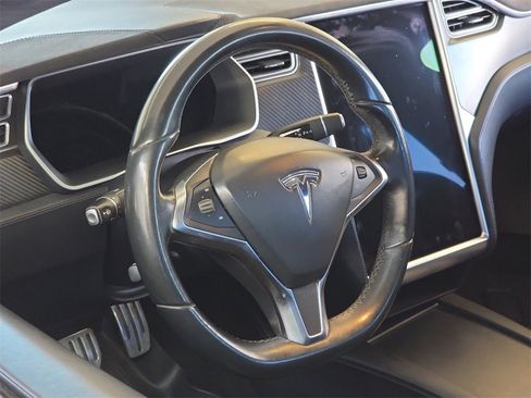 Used 2016 Tesla Model S P85D image 17