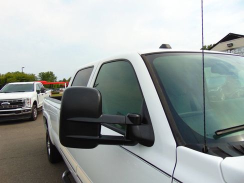 Used 2005 Chevrolet Silverado 2500 LS w/ Heavy-Duty Power Package RWD image 69