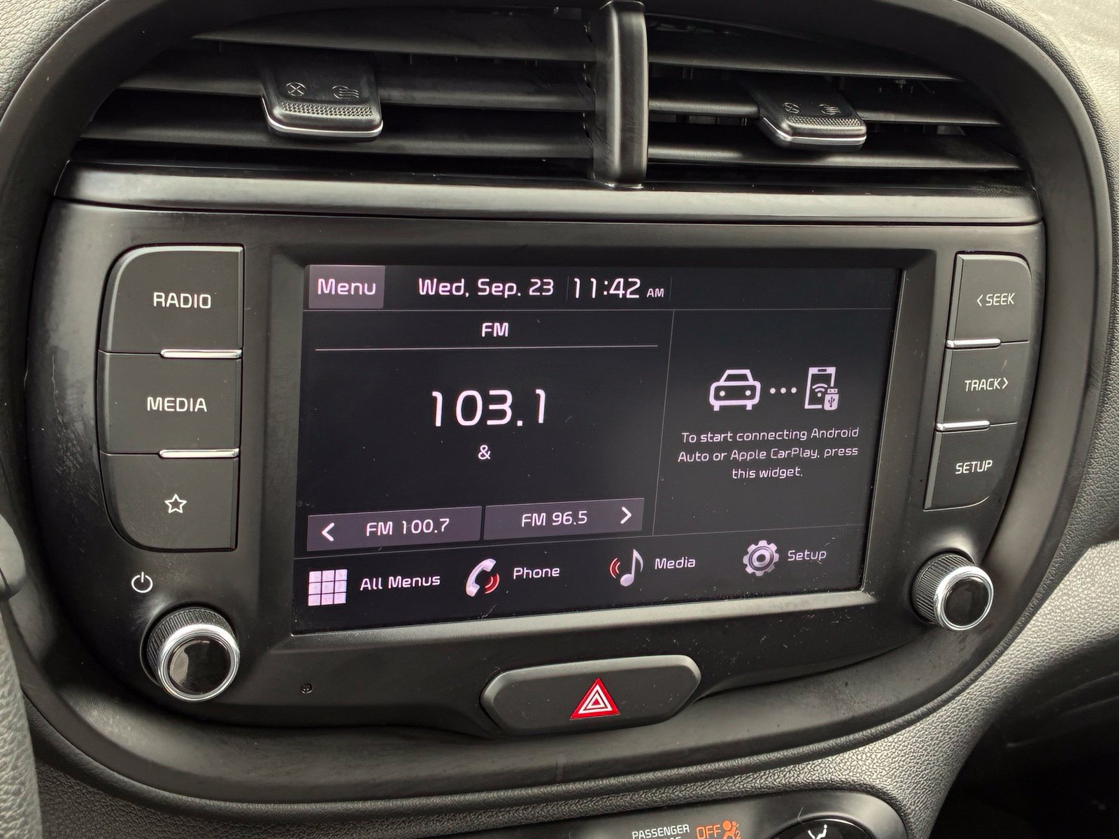 Used 2022 Kia Soul LX FWD image 24