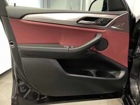 Certified 2023 BMW X3 xDrive30i w/ M Sport Package image 12