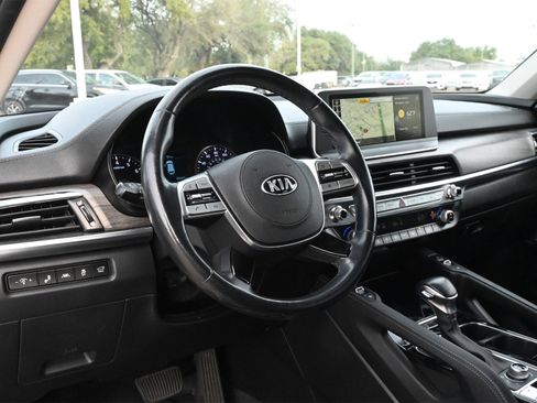 Used 2021 Kia Telluride EX w/ EX Premium Package image 17