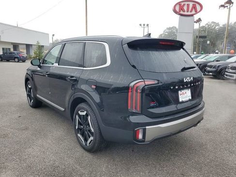 New 2025 Kia Telluride EX w/ EX Captain's Chair Package image 3