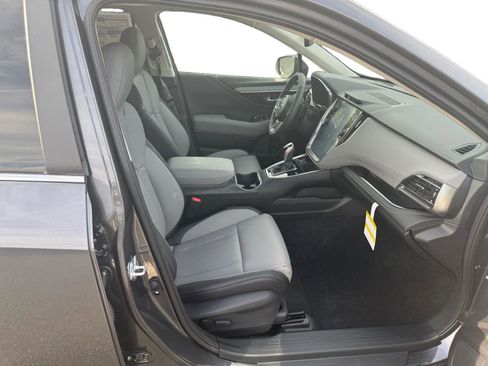 New 2025 Subaru Outback Limited image 15