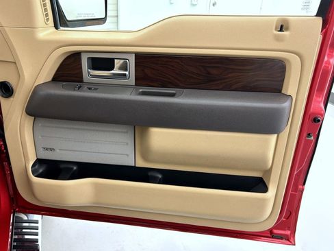 Used 2012 Ford F150 Lariat w/ Lariat Chrome Pkg image 16