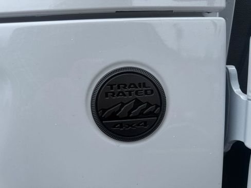 New 2026 Jeep Gladiator Sport AWD/4WD image 28