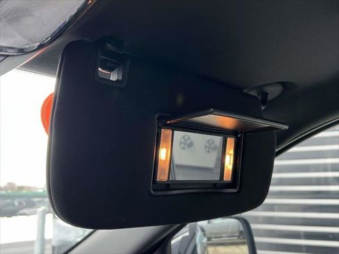 Used 2019 Jeep Grand Cherokee Overland image 35