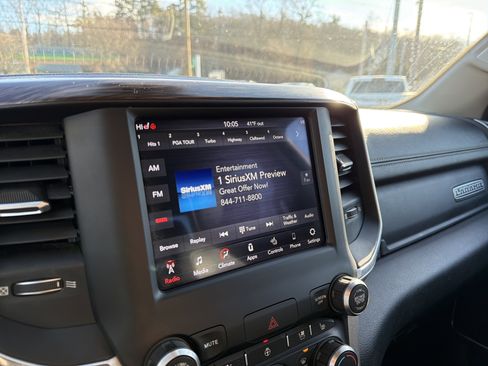 Used 2019 RAM 1500 Laramie image 19