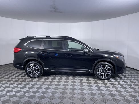 Certified 2023 Subaru Ascent Limited w/ Technology Package image 10