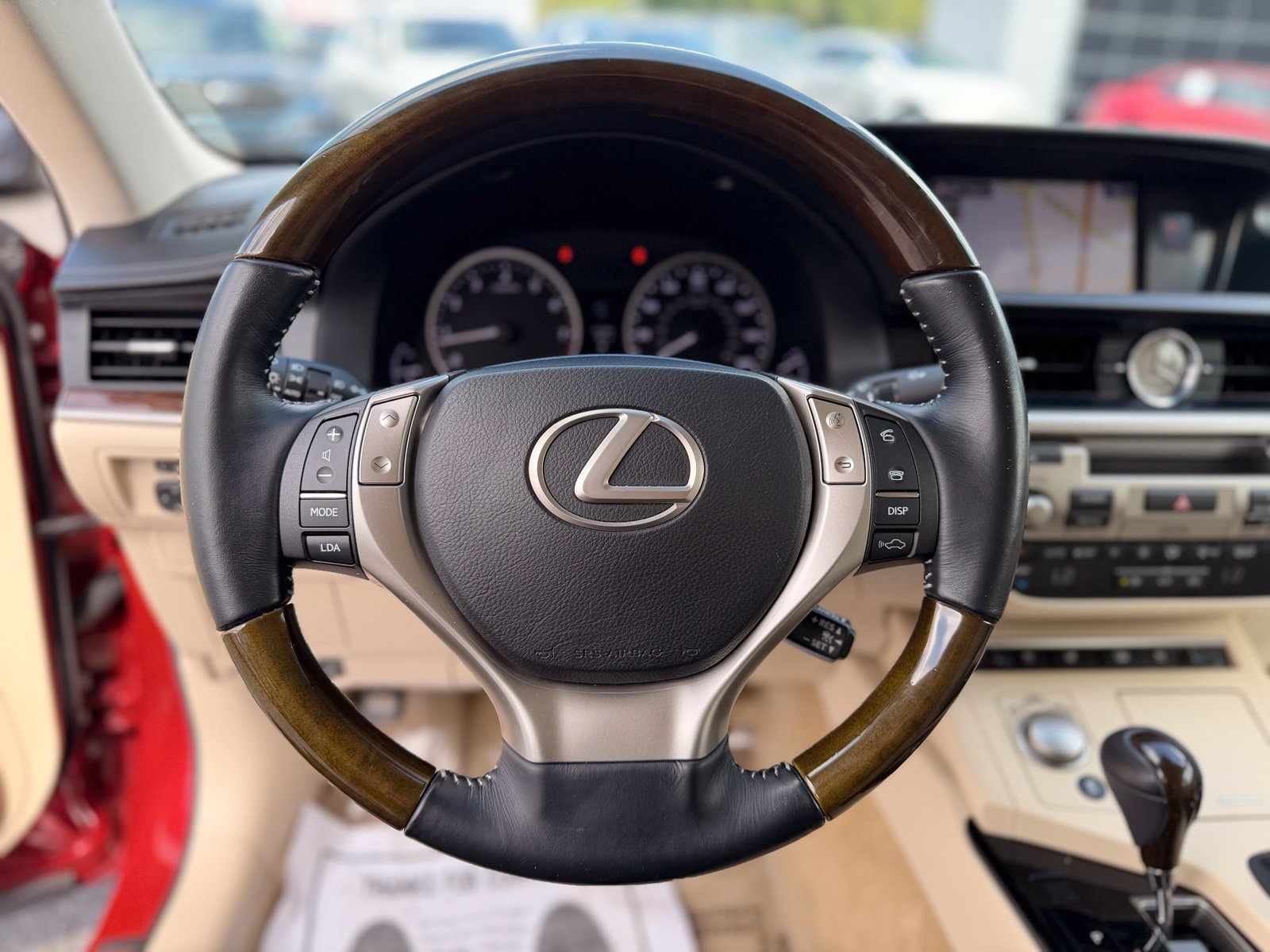 Used 2015 Lexus ES 350 w/ Ultra Luxury Package FWD image 17