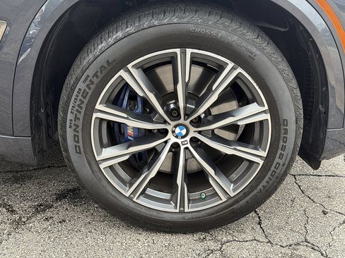 Used 2022 BMW X5 M50i image 31