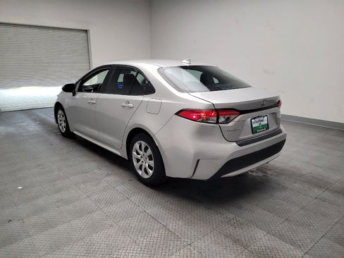 Used 2020 Toyota Corolla LE image 5