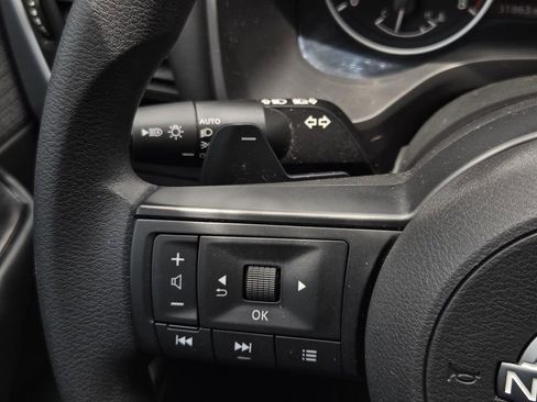 Certified 2023 Nissan Rogue S FWD image 24