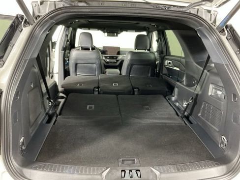 Used 2026 Ford Explorer ST w/ Sun And Sound Package AWD/4WD image 35
