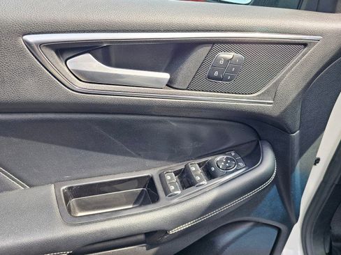 Used 2015 Ford Edge Sport image 26